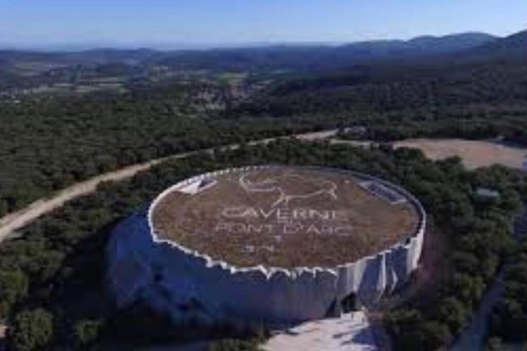 La O'Liso Gorges De L'Ardeche Villa Salavas Bagian luar foto